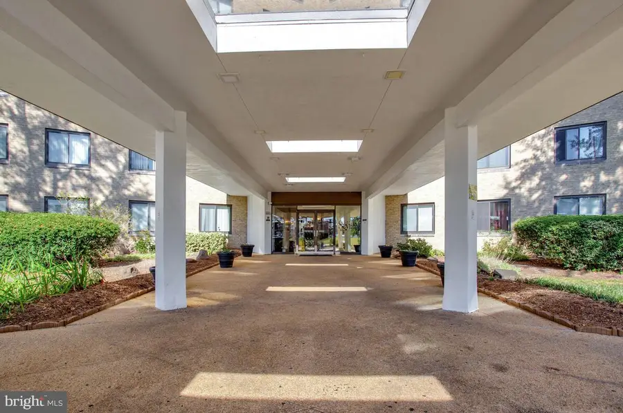 3450 Toledo Ter #709, Hyattsville, MD 20782 - #2