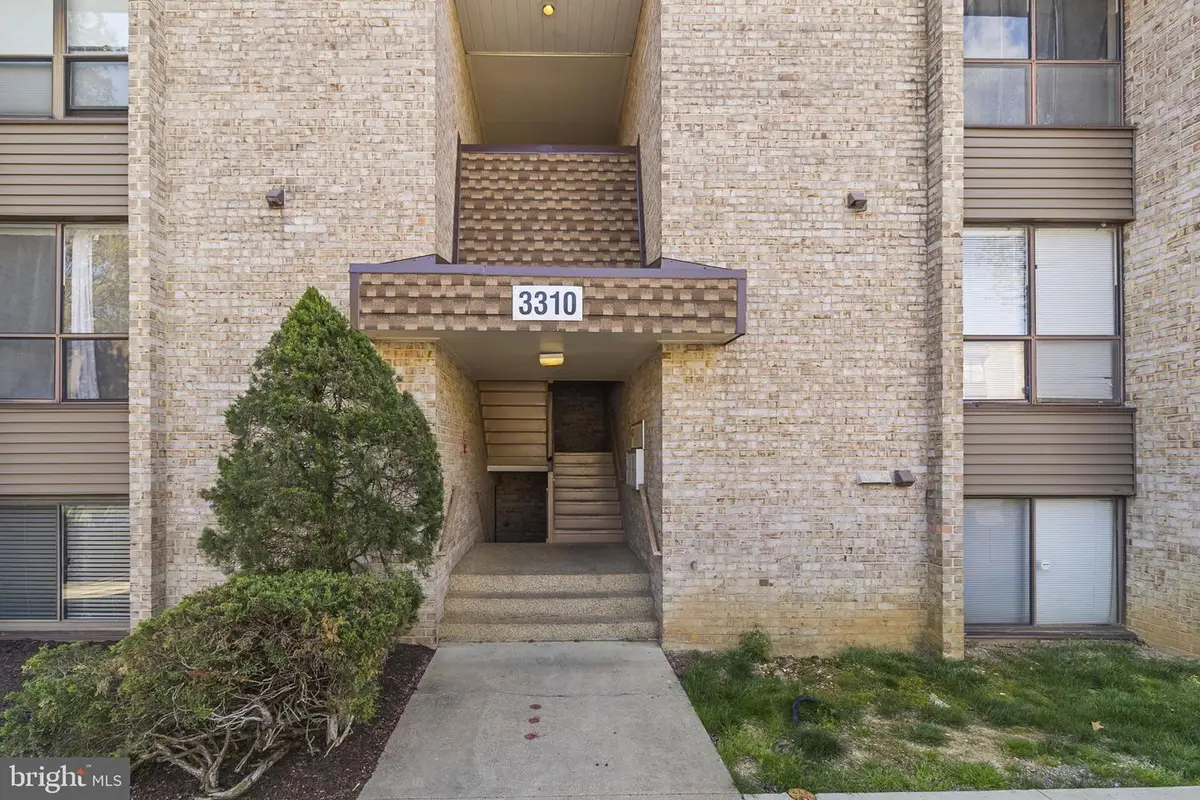 3310 Huntley Square Dr #t, Temple Hills, MD 20748 - #1