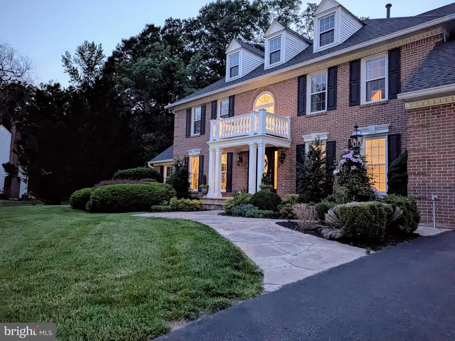 7514 Lake Glen Dr, Glenn Dale, MD 20769 - #3