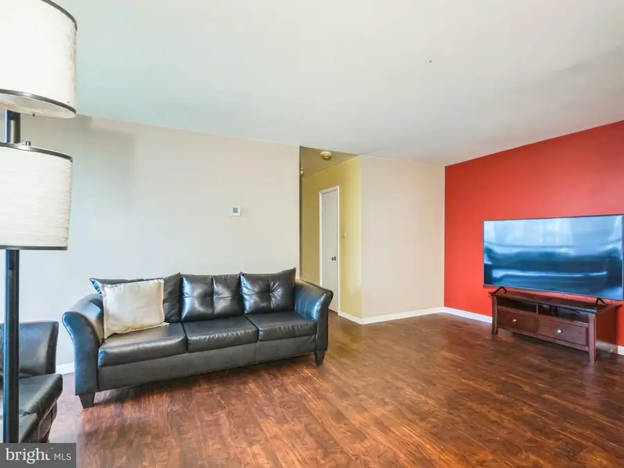 15708 Dorset Rd #203, Laurel, MD 20707 - #2