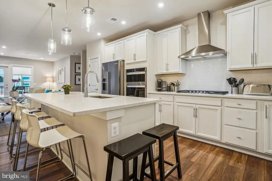 102 Saint Ives Pl #209, National Harbor, MD 20745 - #3