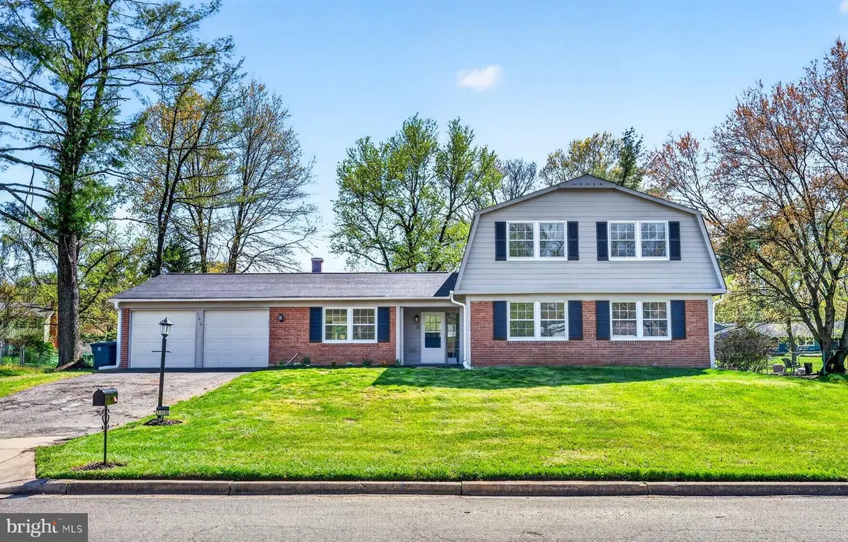 11015 Woodlawn Blvd, Upper Marlboro, MD 20774 - #1