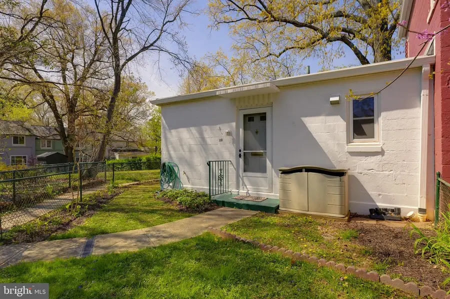39-d Ridge Rd, Greenbelt, MD 20770 - #3