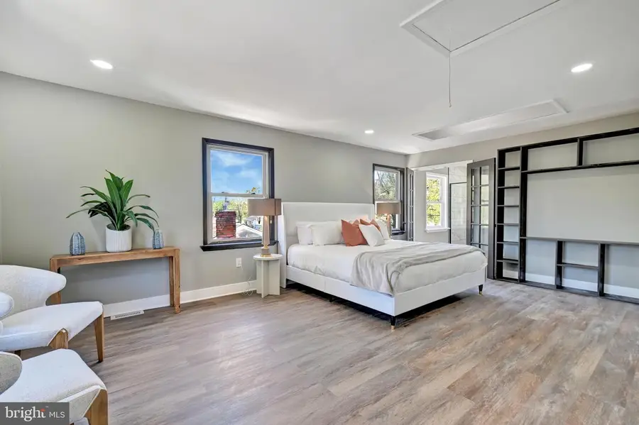 5008 Tuckerman St, Riverdale, MD 20737 - #2