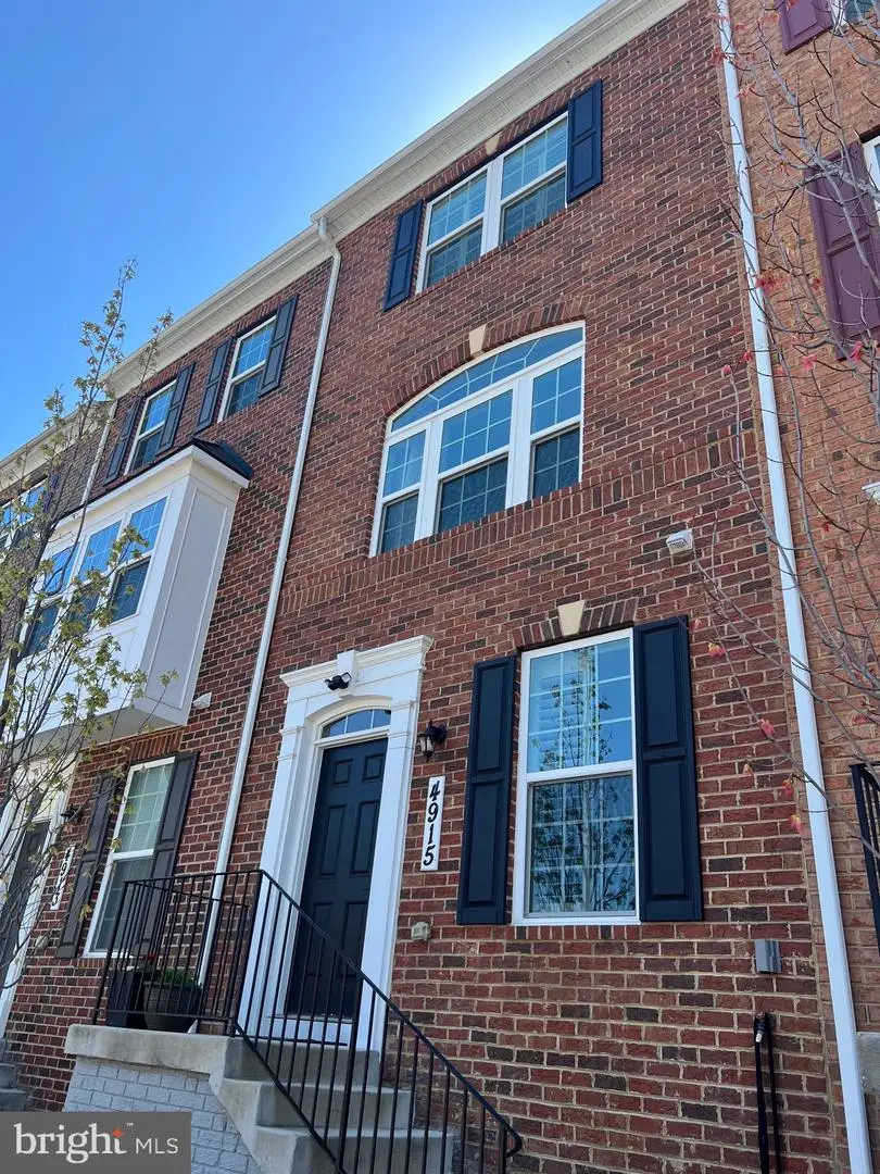 4915 Crest View Dr, Hyattsville, MD 20782 - #1
