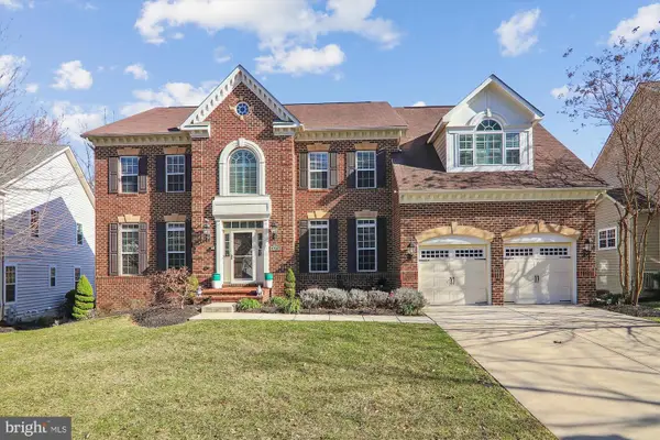 1910 Lake Forest Dr, UPPER MARLBORO, MD 20774