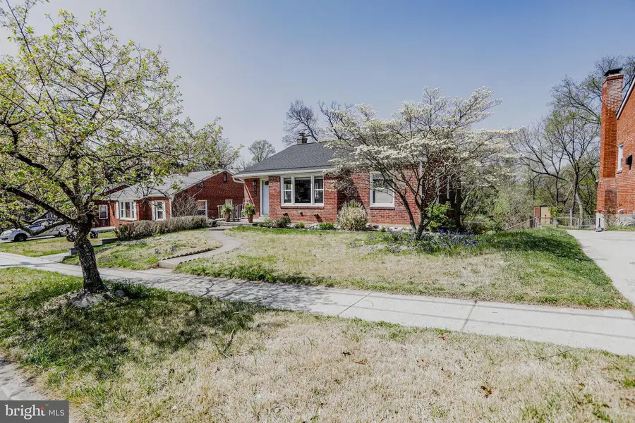 3104 Gumwood Dr, Hyattsville, MD 20783 - #3