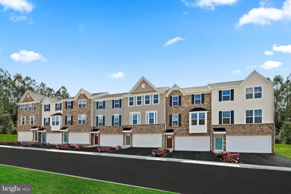8548 Branch Side Way #2207b, BRANDYWINE, MD 20613