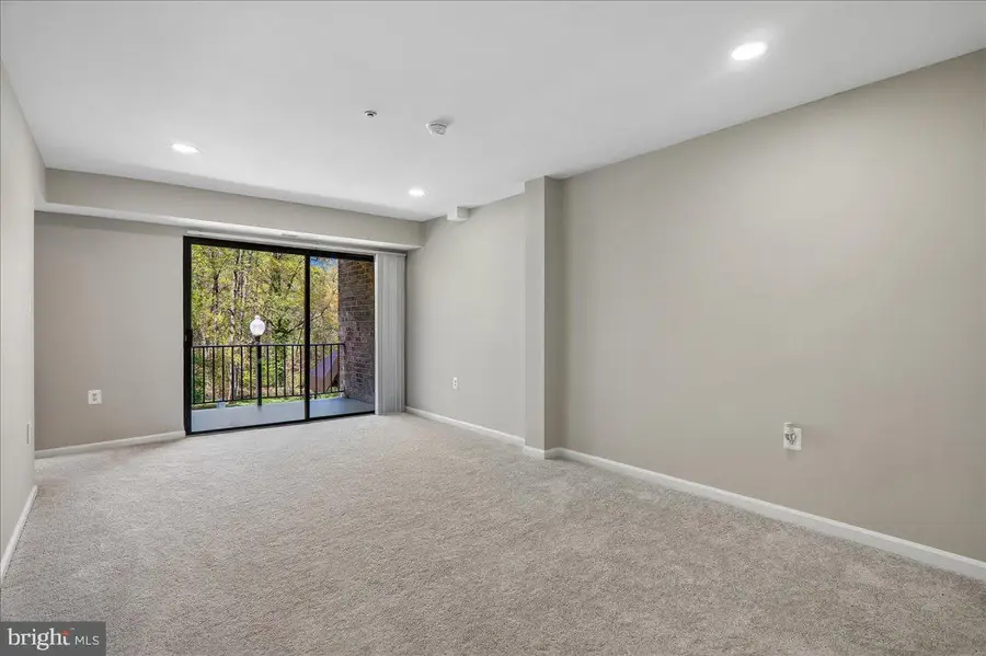 7806 Hanover Pkwy #307, Greenbelt, MD 20770 - #3