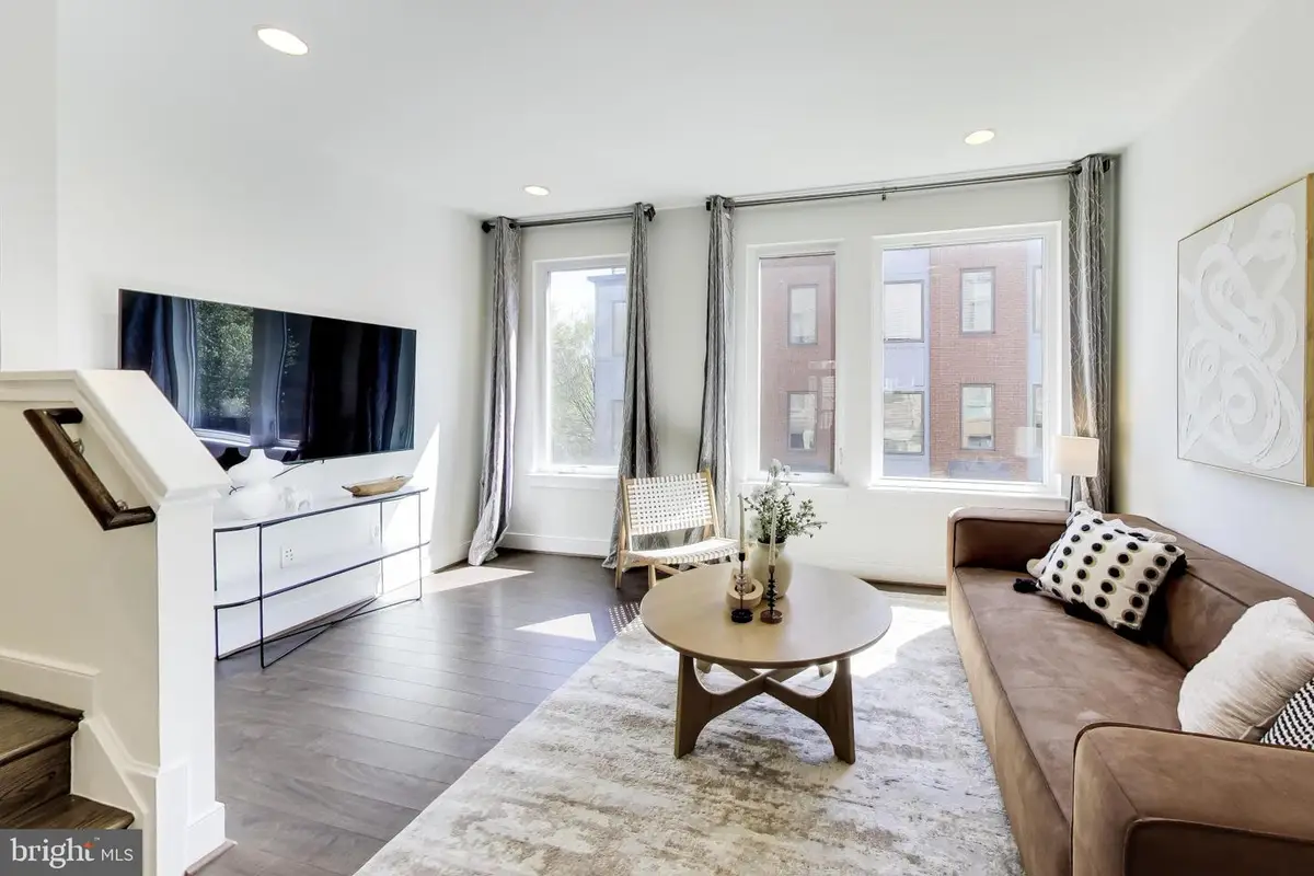 5656 46th Pl, Hyattsville, MD 20781 - #1