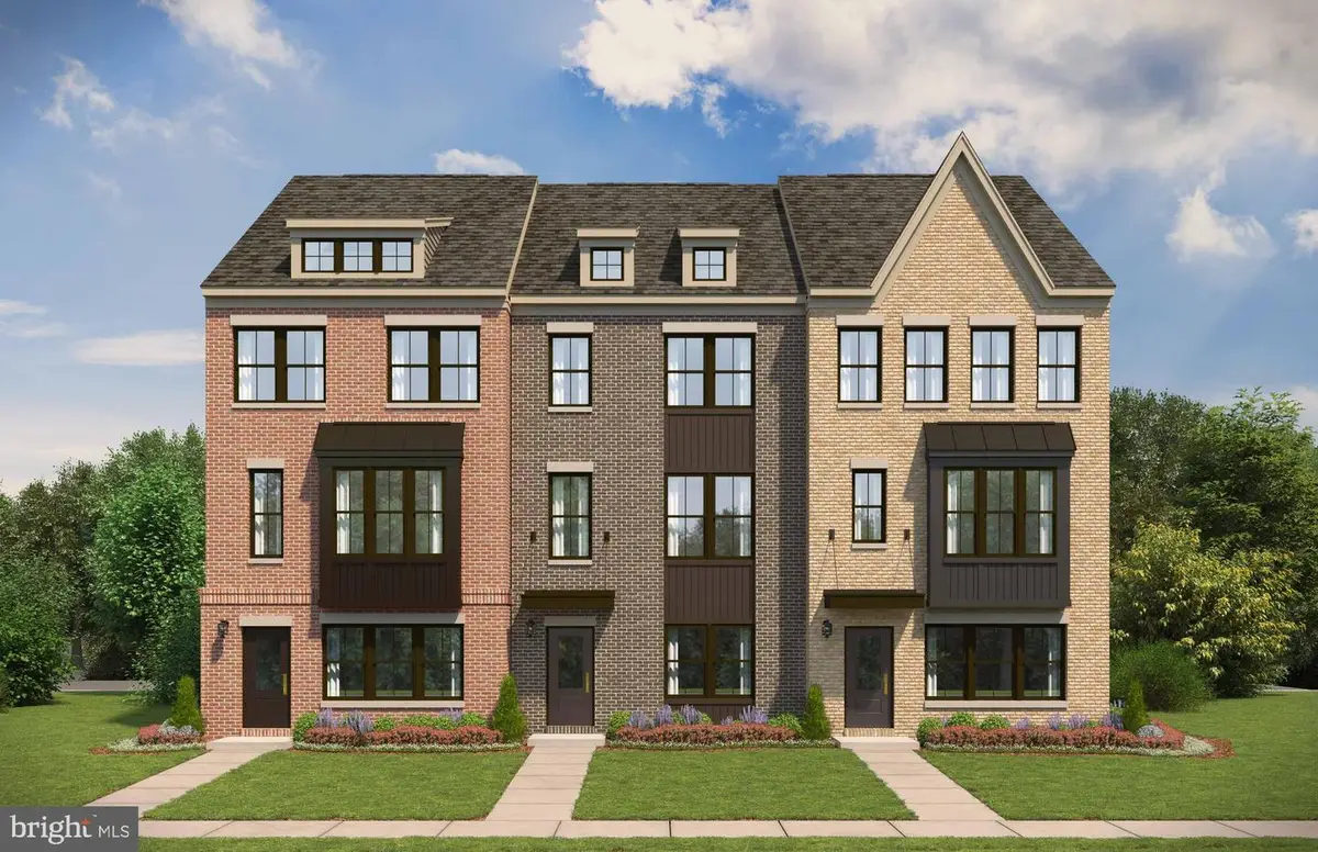 3517 Dean Dr, Hyattsville, MD 20782 - #1