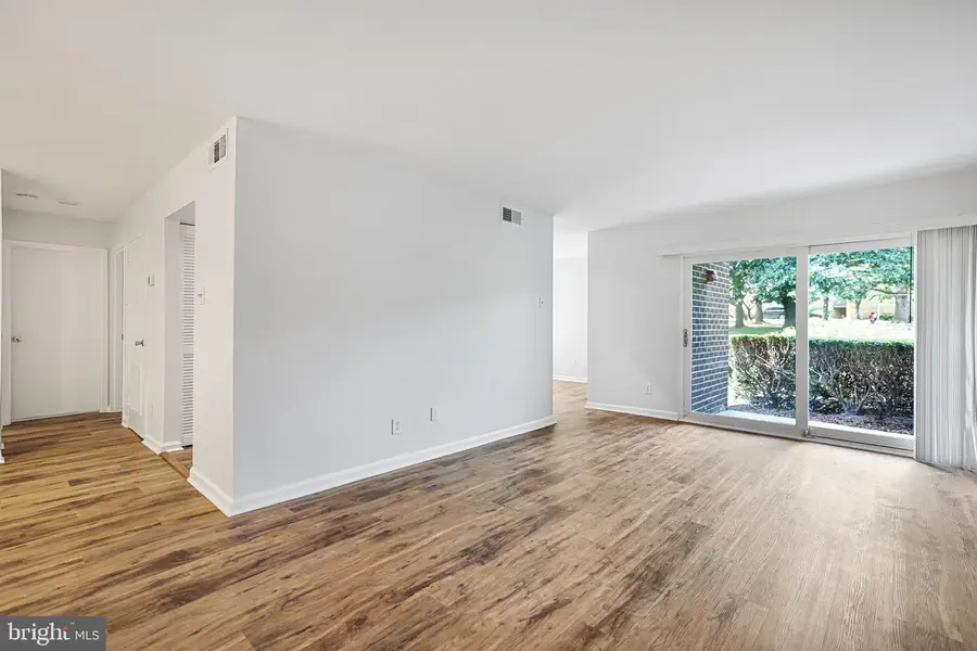 11210 Cherry Hill Rd #111, Beltsville, MD 20705 - #2