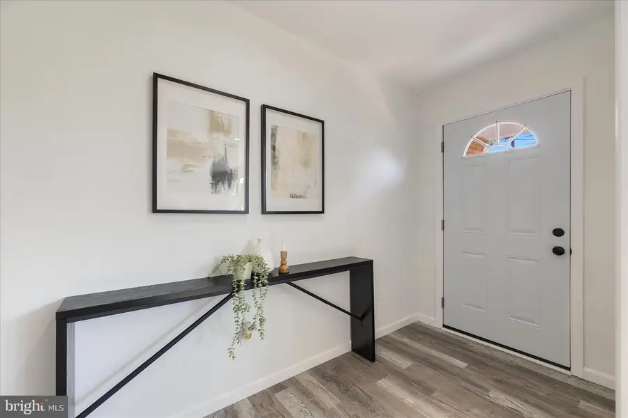 6810 Surratts Rd, Clinton, MD 20735 - #3