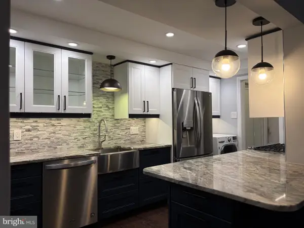 10202 Prince Pl #2-t3, UPPER MARLBORO, MD 20774