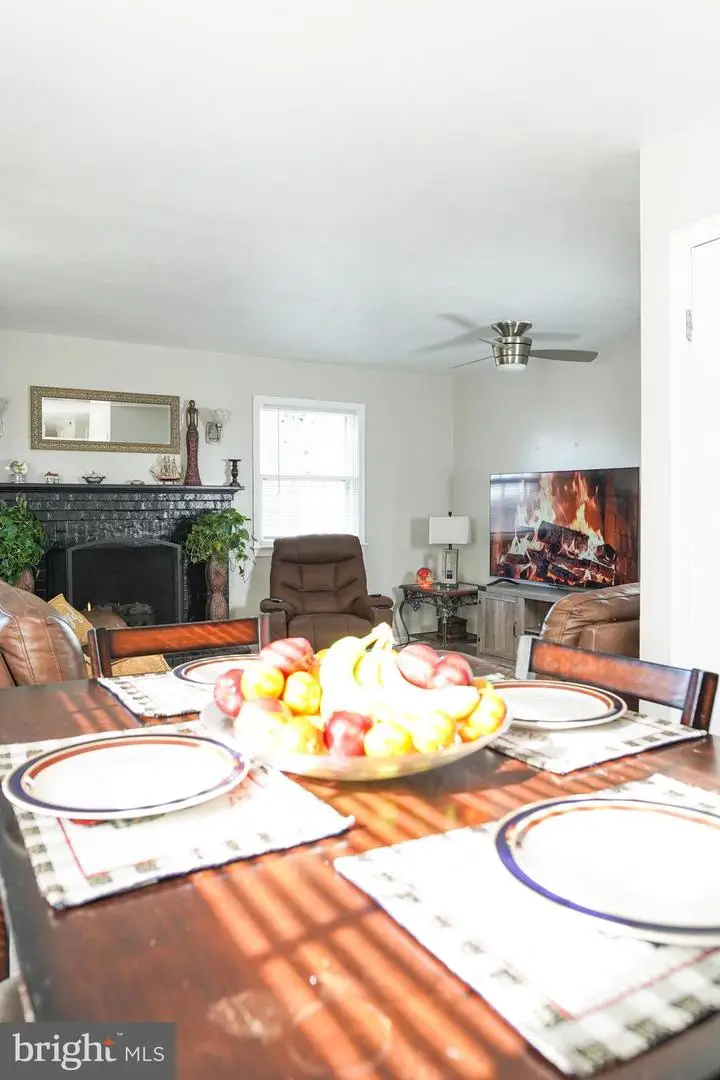 7901 Anne Ct, Clinton, MD 20735 - #2