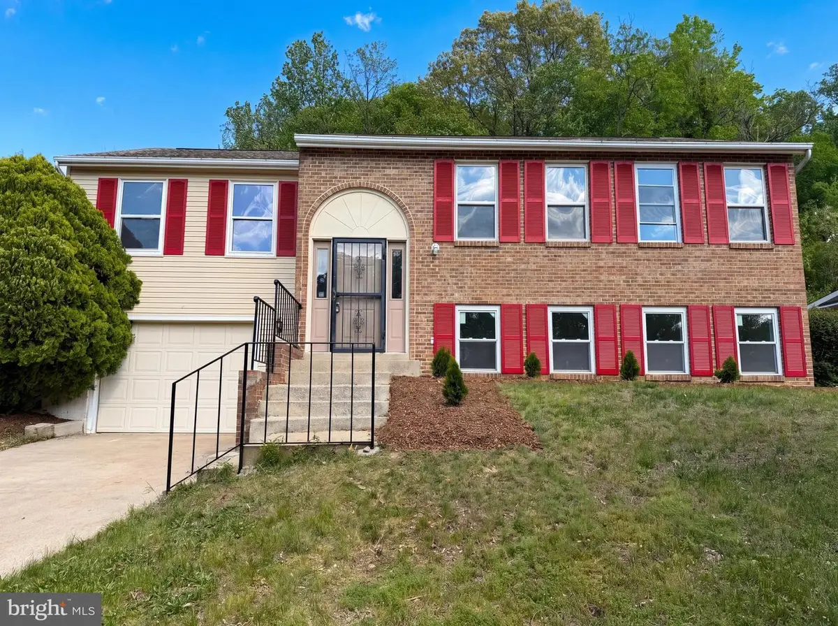 12708 Lampton Ln, Fort Washington, MD 20744 - #1