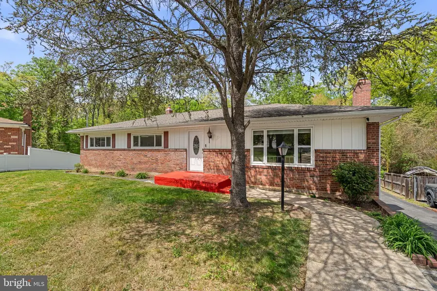 613 Broad Creek Dr, Fort Washington, MD 20744 - #2