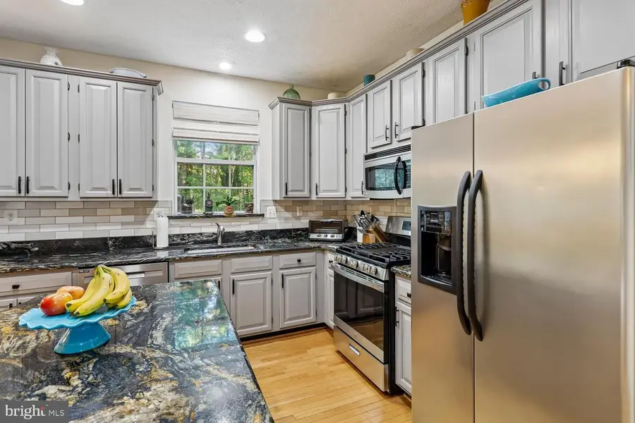 16104 Arrowroot Ct, Bowie, MD 20716 - #2