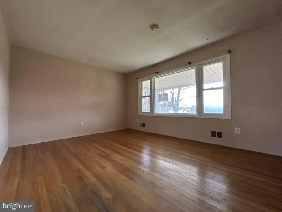 1506 Stirling Ct, Fort Washington, MD 20744 - #2