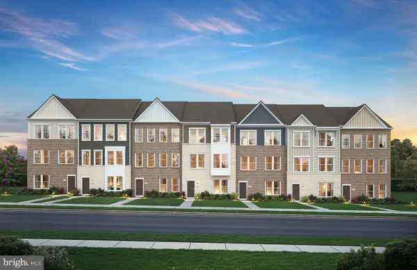 8804 Waller Tree Way, UPPER MARLBORO, MD 20772