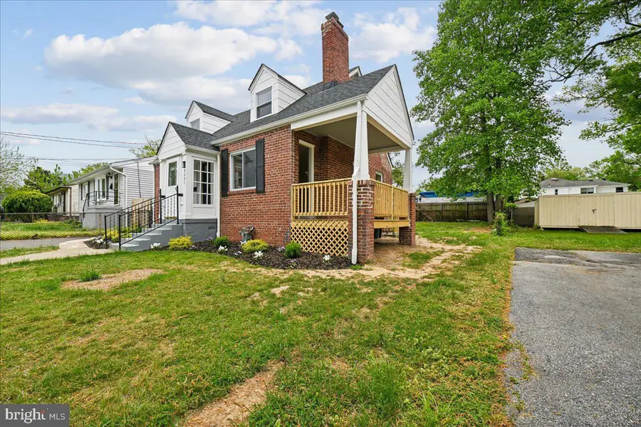 5007 53rd Pl, Hyattsville, MD 20781 - #2