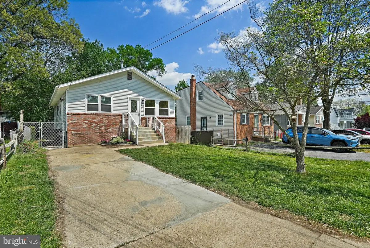 4810 Lexington Ave, Beltsville, MD 20705 - #1