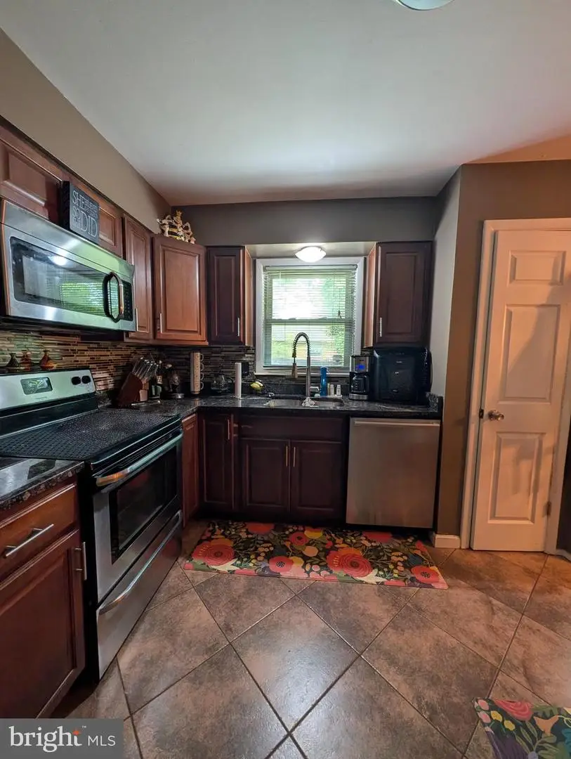 10028 Dubarry St, Glenn Dale, MD 20769 - #3