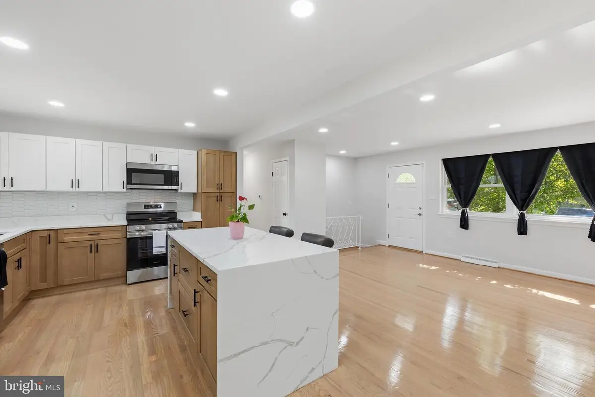 6109 Colonial Ter, Temple Hills, MD 20748 - #1