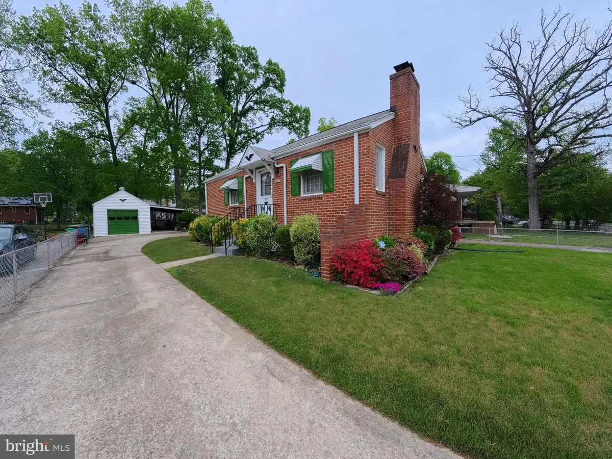 9428 Washington Blvd, Lanham, MD 20706 - #1