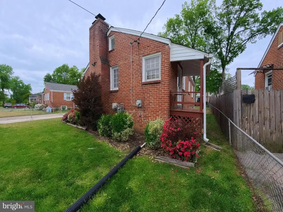9428 Washington Blvd, Lanham, MD 20706 - #2