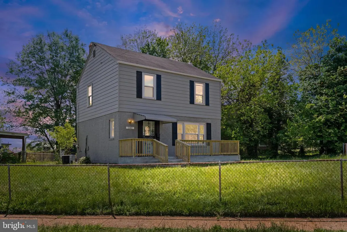 1142 Linden Ave, Takoma Park, MD 20912 - #1