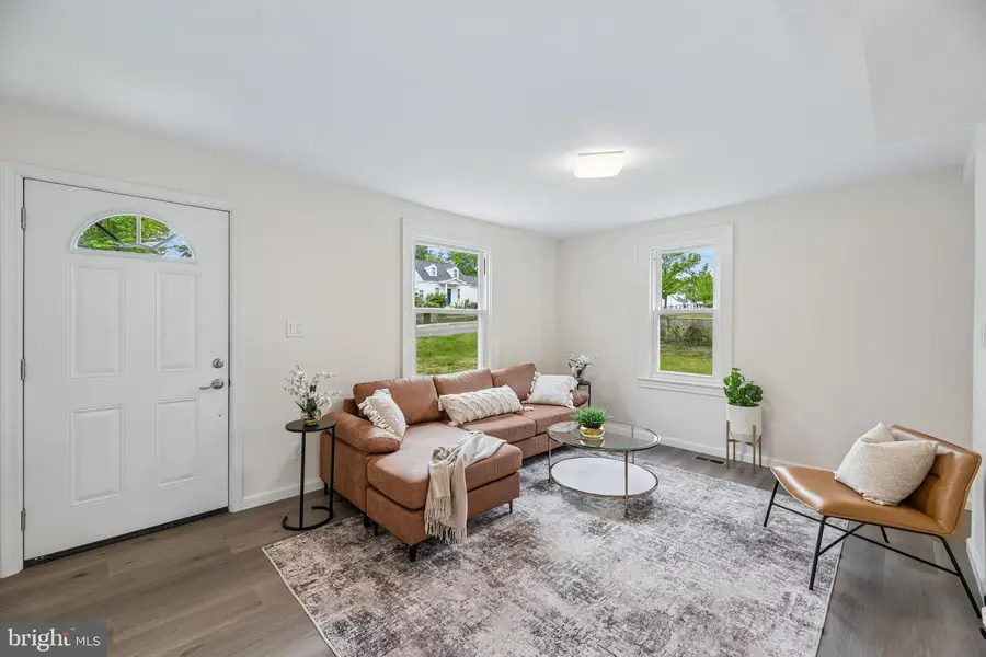 6710 Pine Grove, Suitland, MD 20746 - #2