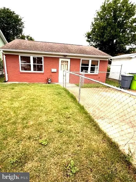 4301 Newark Rd, Brentwood, MD 20722 - #3