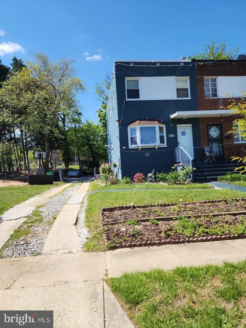 1821 Longfellow St, Hyattsville, MD 20782 - #1