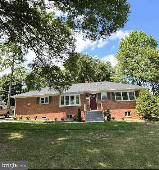 6620 Napoli Rd, TEMPLE HILLS, MD 20748