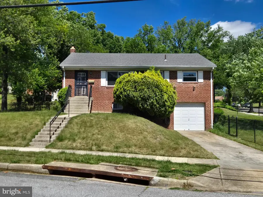 4206 Lyons St, Temple Hills, MD 20748 - #2