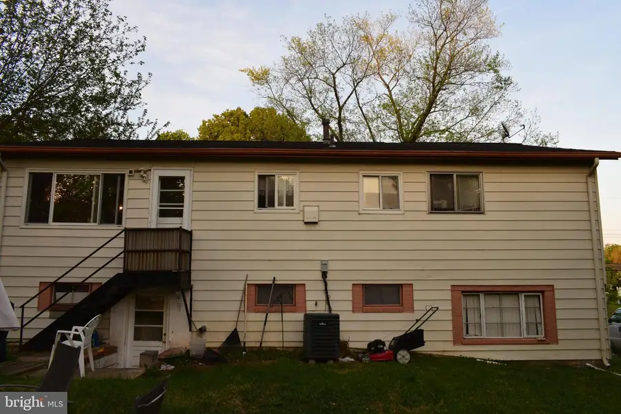 6704 Hastings Dr, Capitol Heights, MD 20743 - #3