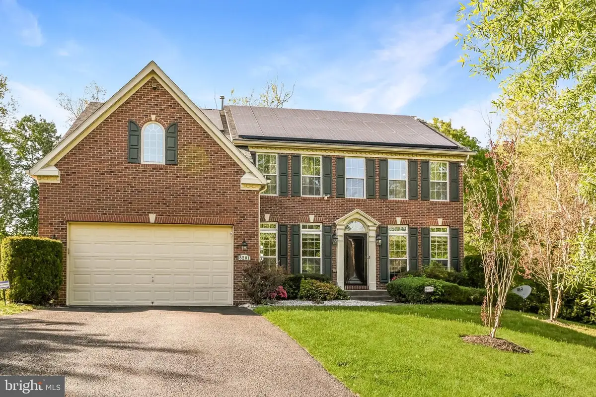 5201 Chestnut Manor Ct, Upper Marlboro, MD 20772 - #1