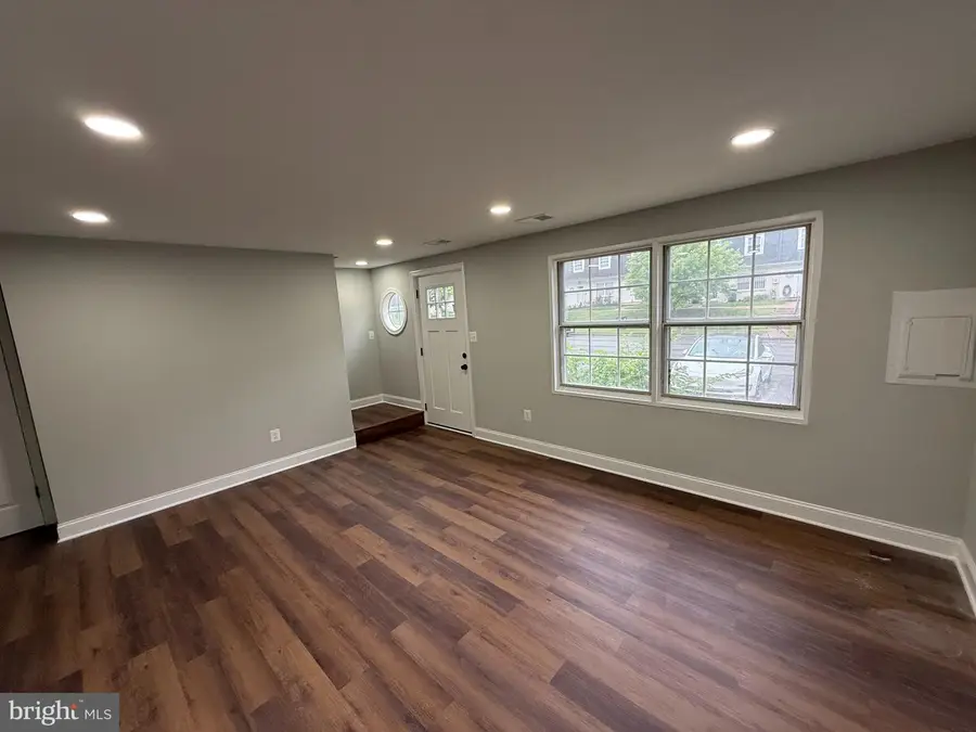 1709 Dutch Village Dr #m-394, Landover, MD 20785 - #3