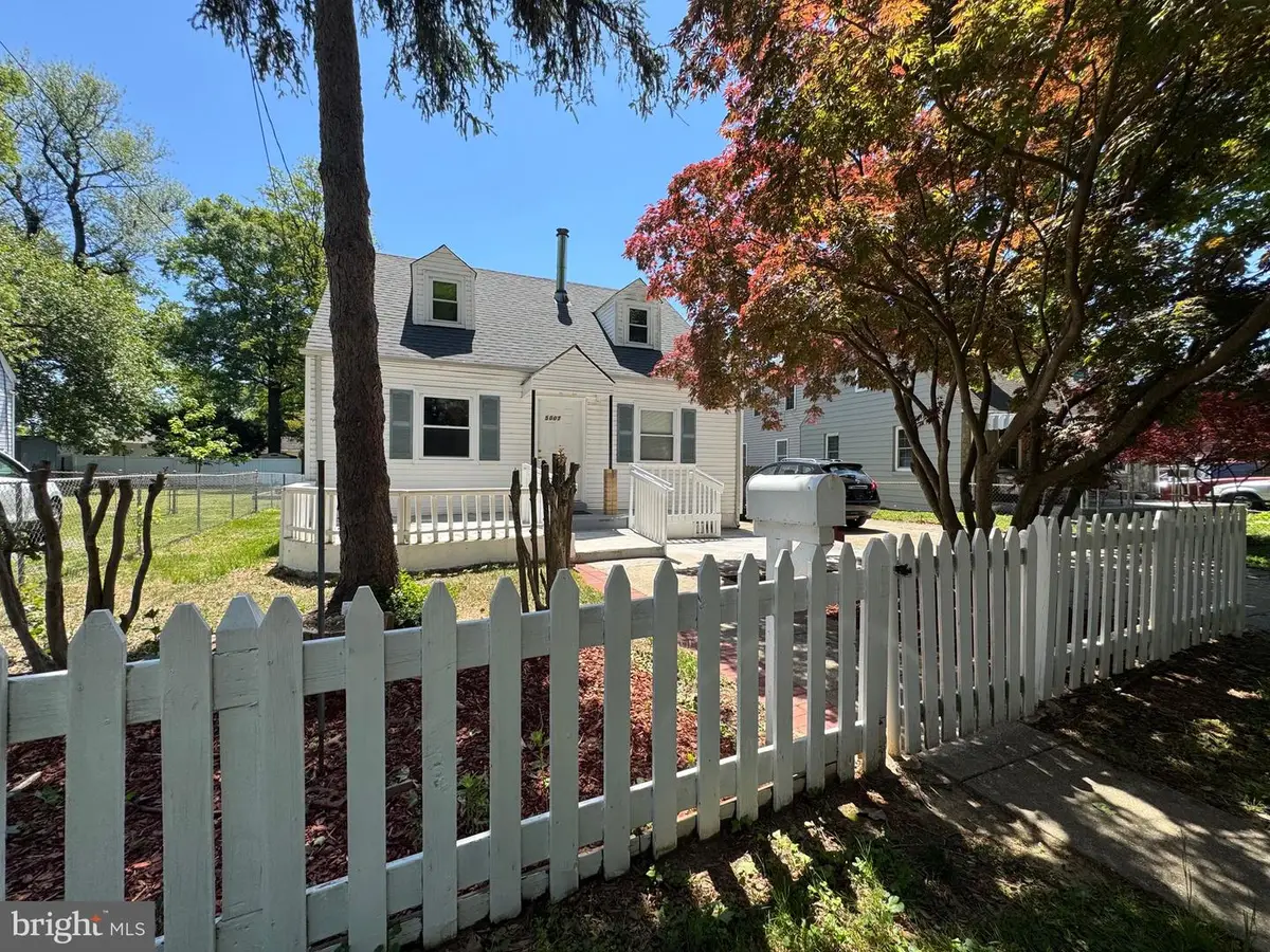 5007 Oglethorpe St, Riverdale, MD 20737 - #1