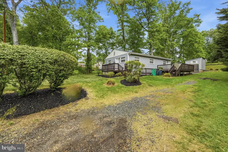 8402 Sleepy Hollow Rd, Fort Washington, MD 20744 - #2