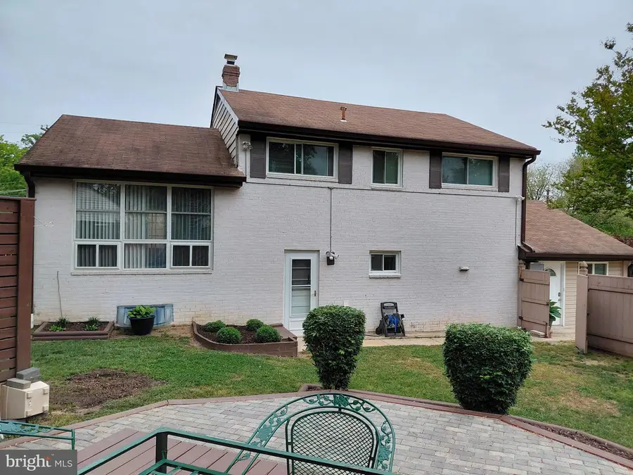 7119 Westchester Dr, Temple Hills, MD 20748 - #2