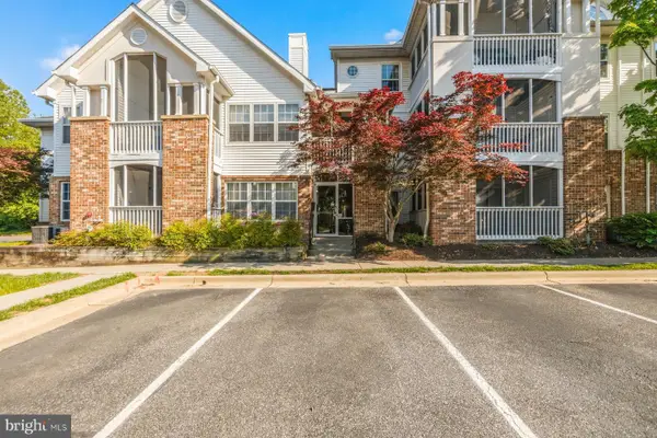 6500 Lake Park Dr #202, GREENBELT, MD 20770