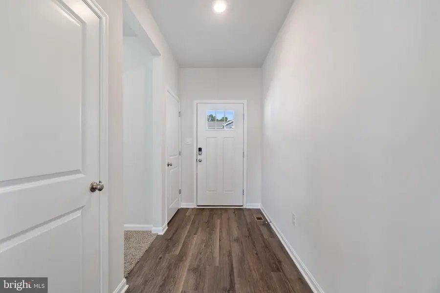 5212 Manor Park Dr, Upper Marlboro, MD 20772 - #2