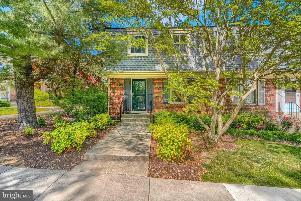 5958 Westchester Park Dr, College Park, MD 20740 - #1