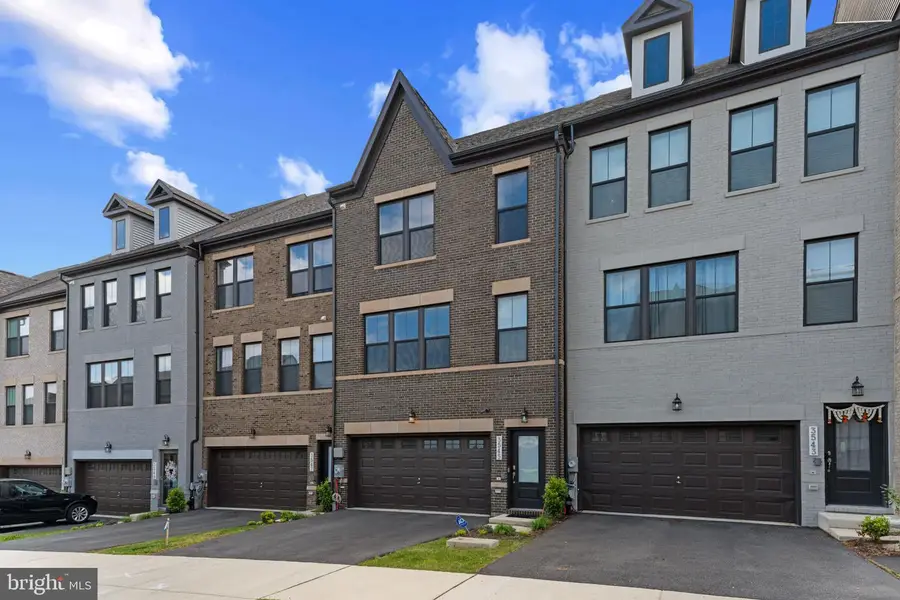 3545 Stella Blue Dr, Hyattsville, MD 20782 - #2