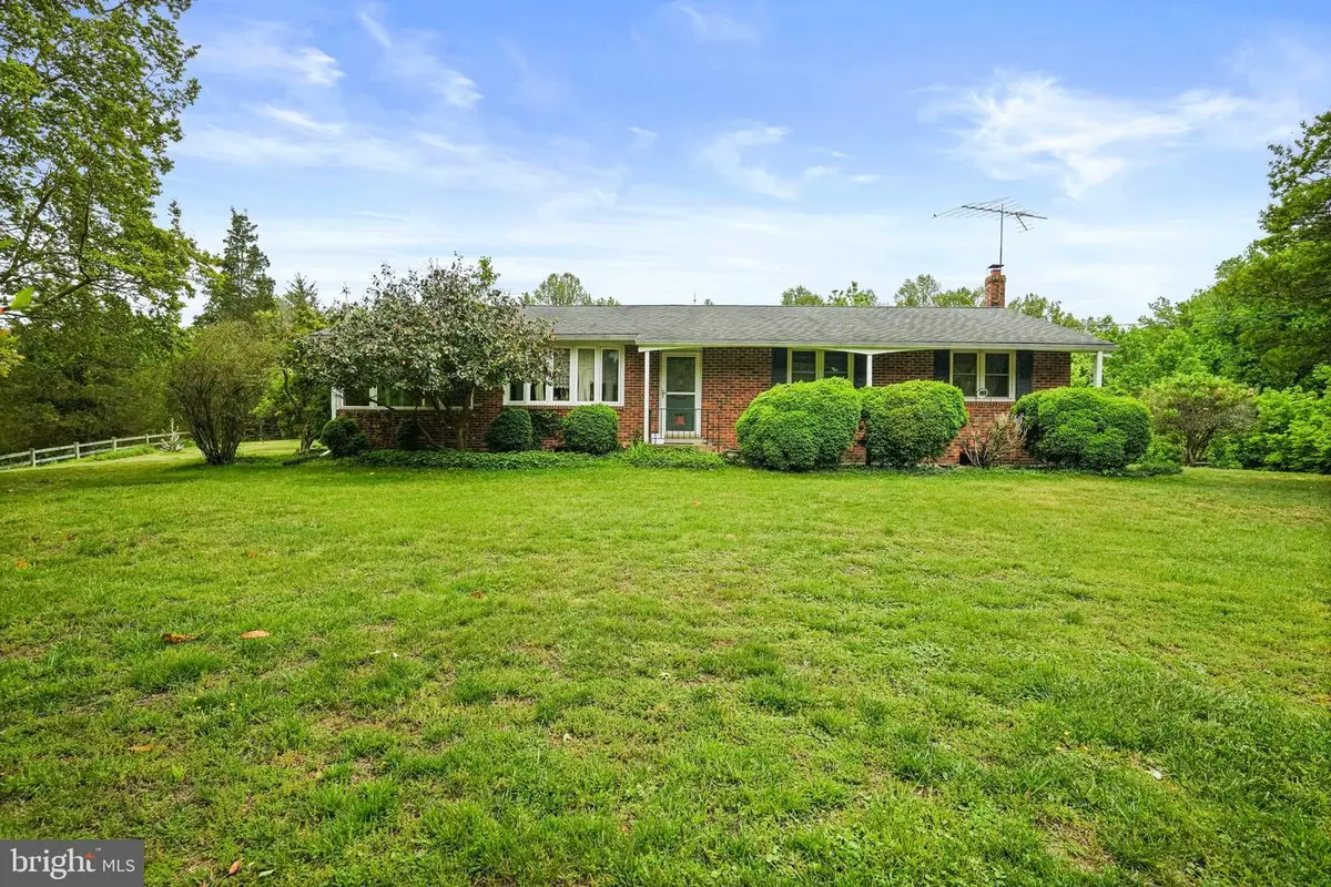 6201 Croom Station Rd, Upper Marlboro, MD 20772 - #1