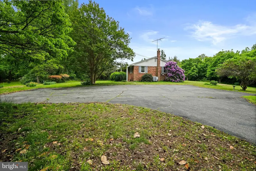 6201 Croom Station Rd, Upper Marlboro, MD 20772 - #3