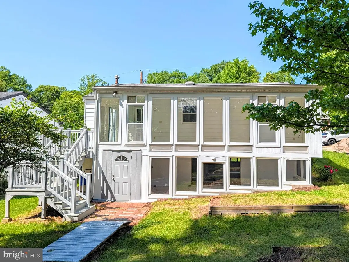 5725 Nevada St, College Park, MD 20740 - #1