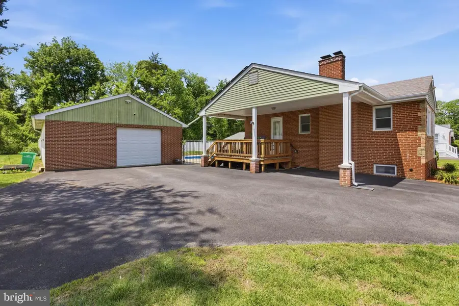 10905 Westwood Dr, Cheltenham, MD 20623 - #3